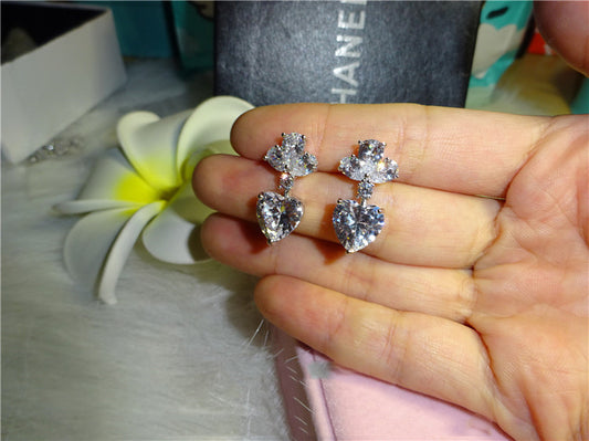 Heart zircon earrings