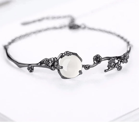 Creative plum bracelet