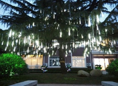 Meteor shower / Holiday icicle LED light strands