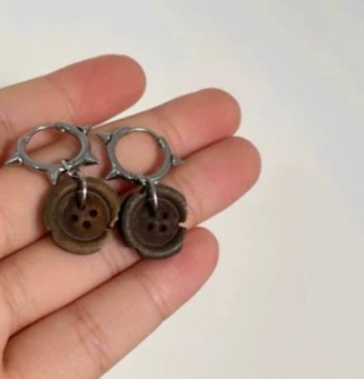 Wasteland Style Burned Gap Button Distressed Earrings
