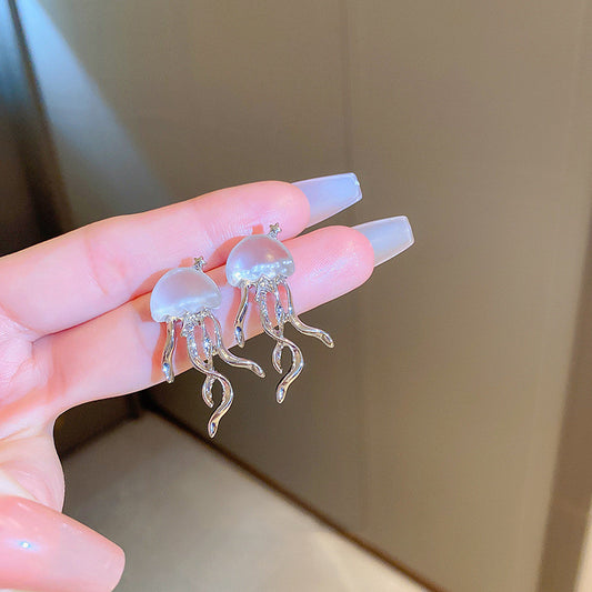Creative Deep-sea Jellyfish Scrub Earrings