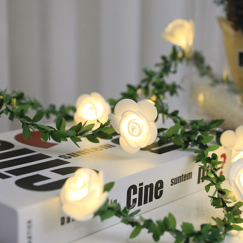USB White Rose Garland