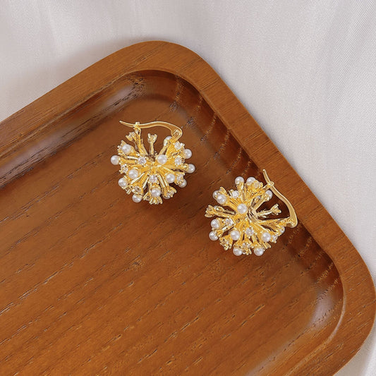 Zircon Pearl Fireworks Ear Clips