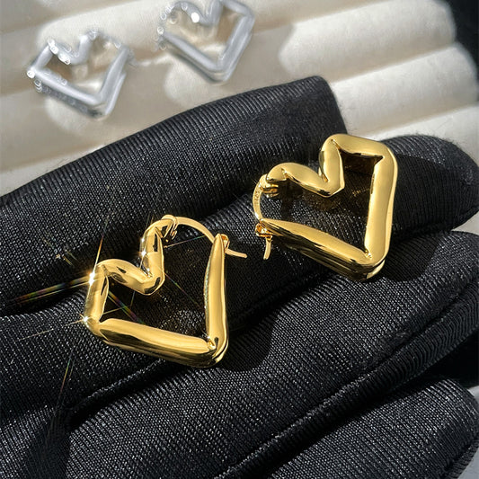 European And American Retro Minority Design Earrings Cold Wind Ear Clip Tide