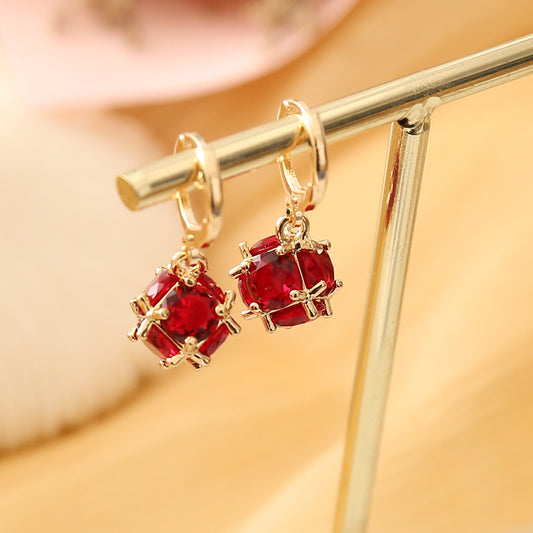 Cubic Zircon Earrings Female Personality Creative Fashion Earrings